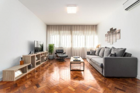 Unhotel - Charmoso Apartamento Temporada com 3 quartos em Copacabana